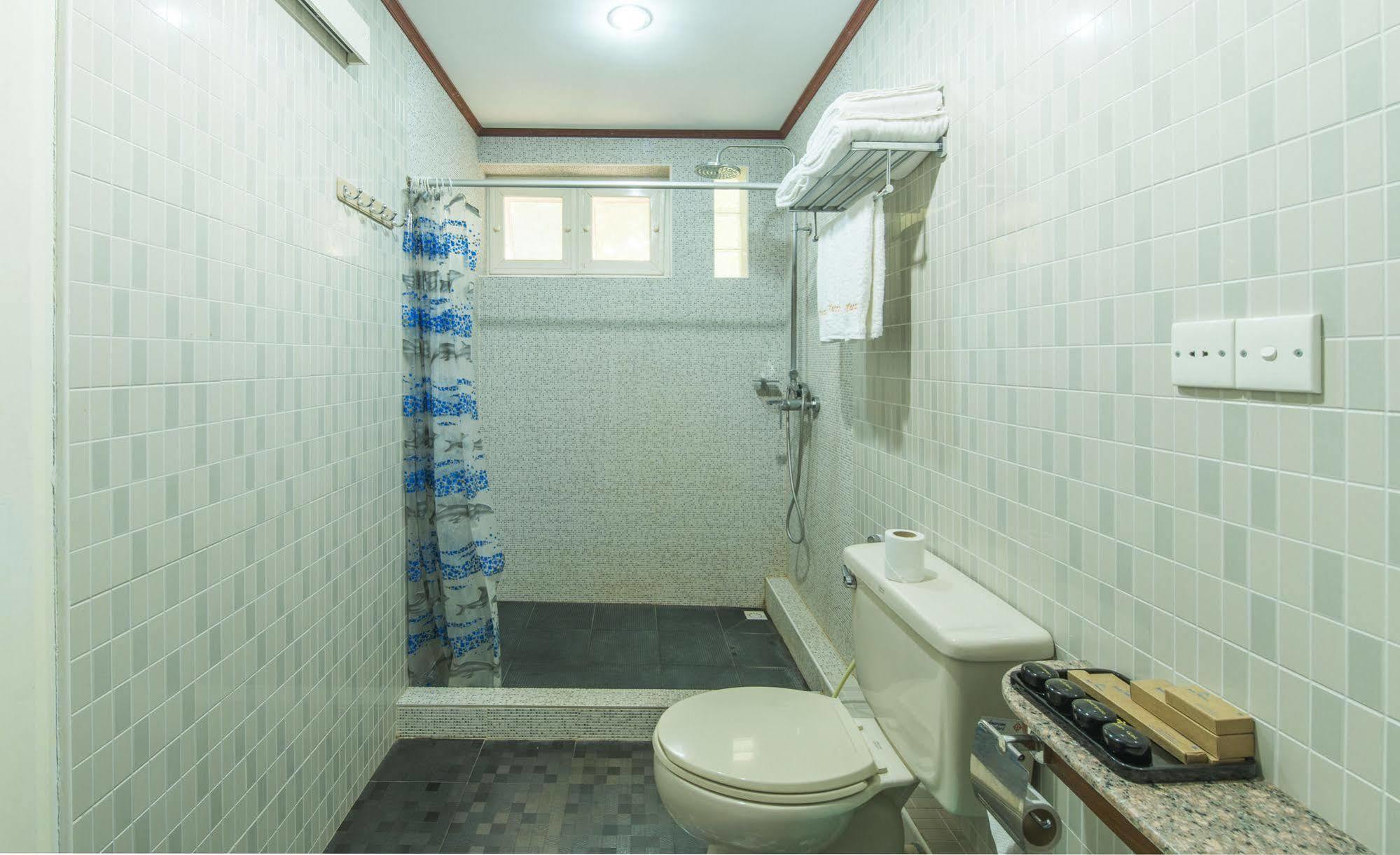 Thurizza Hotel Баган Екстер'єр фото