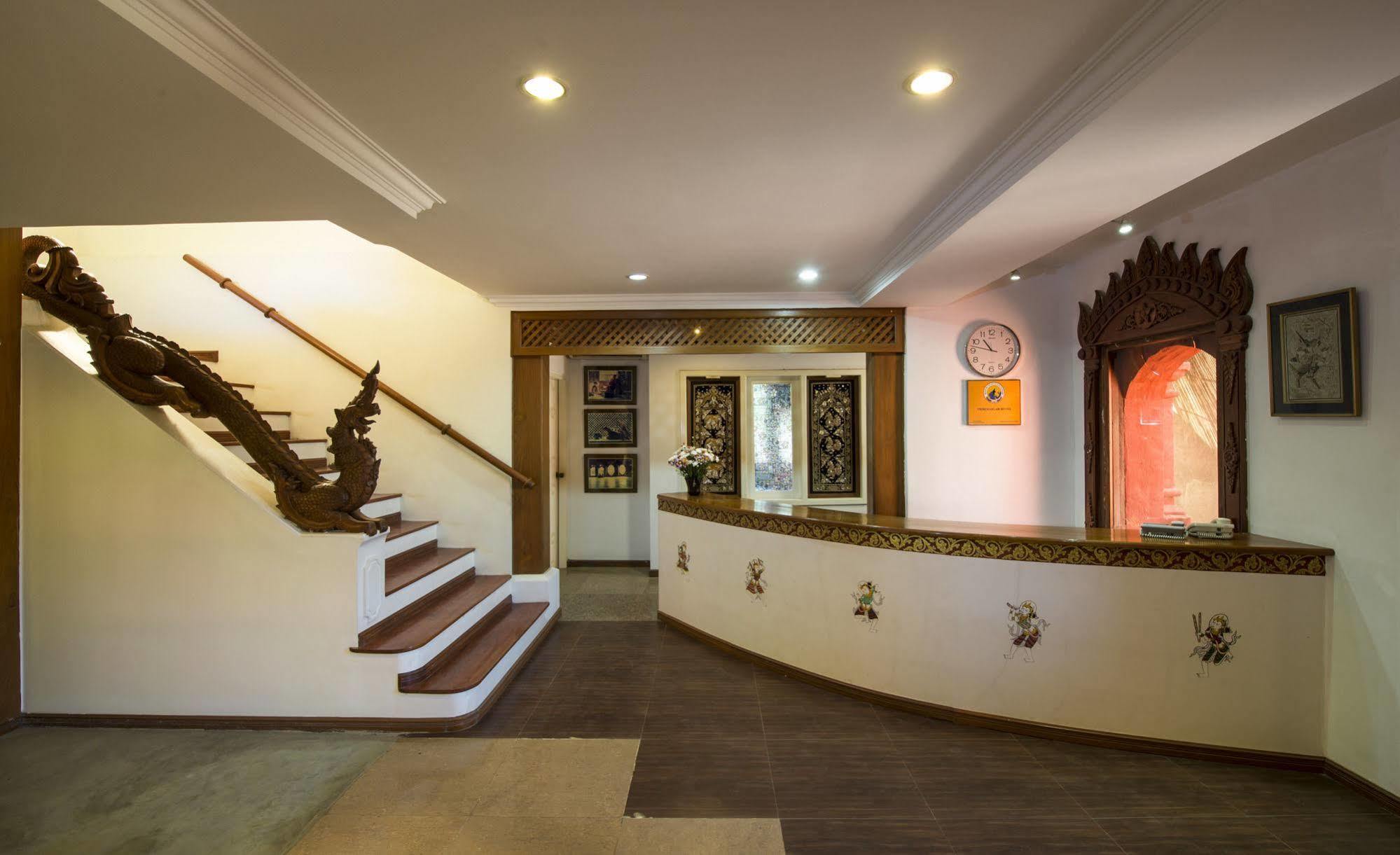 Thurizza Hotel Баган Екстер'єр фото